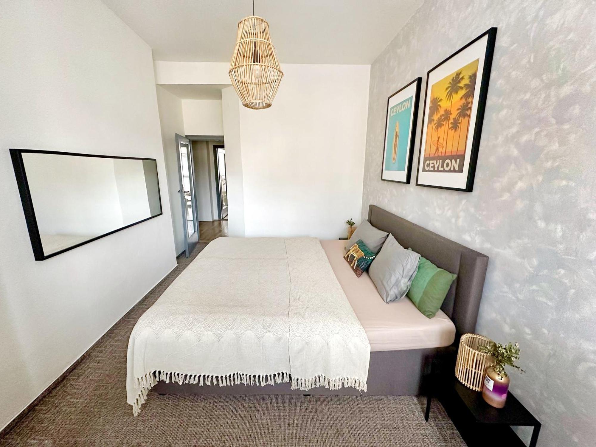 ברנו Bright And Central Suite With A Balcony מראה חיצוני תמונה