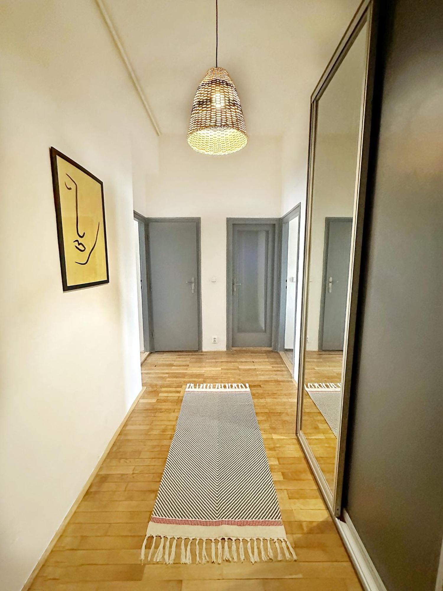 ברנו Bright And Central Suite With A Balcony מראה חיצוני תמונה