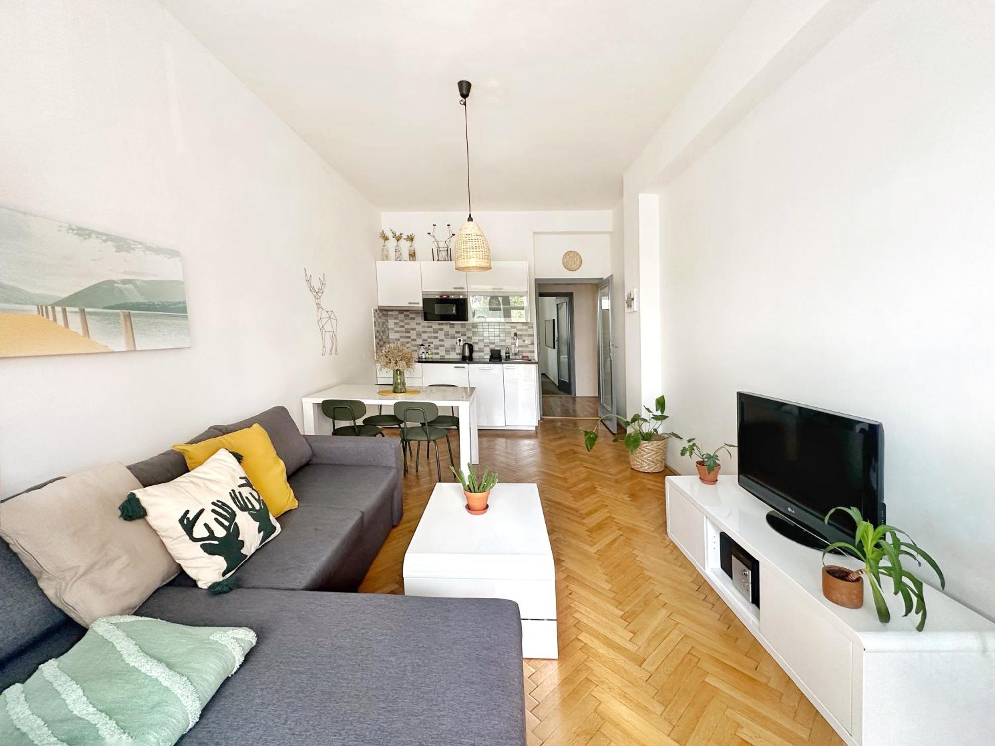 ברנו Bright And Central Suite With A Balcony מראה חיצוני תמונה